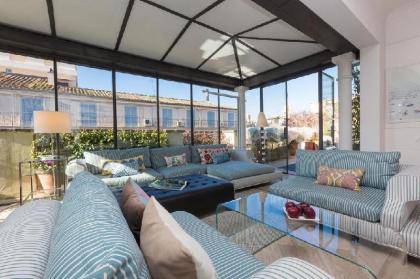 Amazing Penthouse Piazza Venezia - image 13