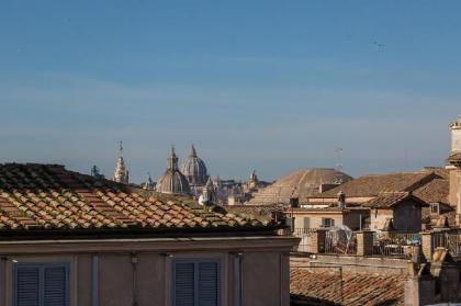 Amazing Penthouse Piazza Venezia - image 3