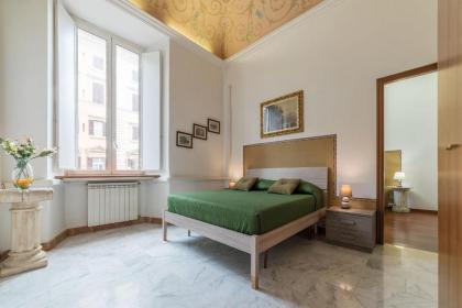 Piazza Vittorio Exclusive Apartment - image 12