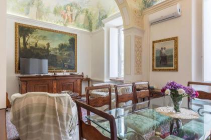 Piazza Vittorio Exclusive Apartment - image 14