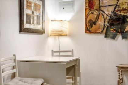 Charming Apartment near Campo de' Fiori - image 14