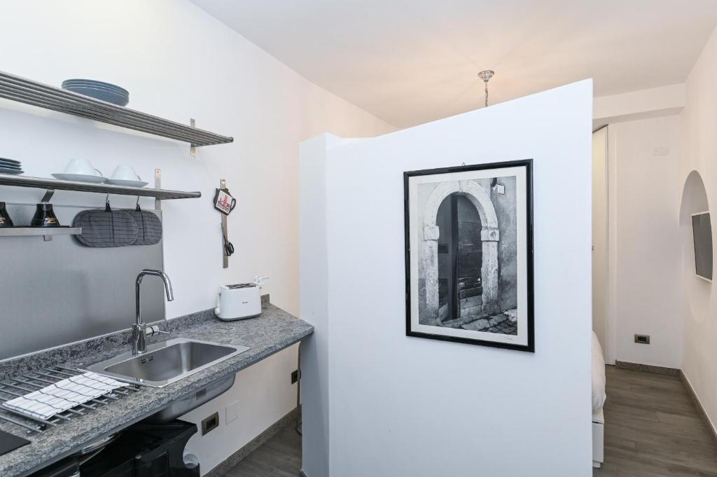 The Essential Trastevere Design Studio - image 4