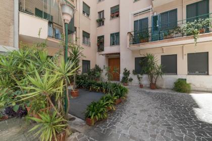 San Giovanni Apartment with Balcony - image 17