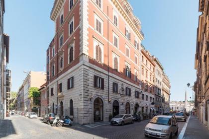 Piazza del Popolo Elegant Apartment - image 10