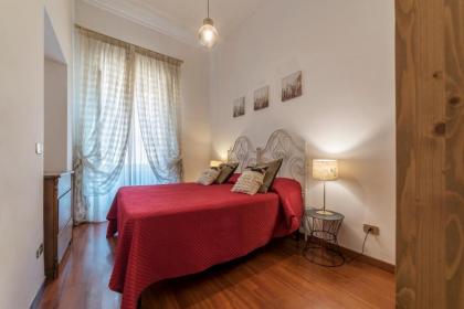 Piazza del Popolo Elegant Apartment - image 8