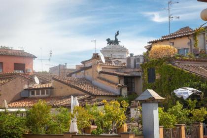 Amazing New Penthouse with terrace Jewish Ghetto - image 12