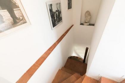 Trastevere charming penthouse - image 17