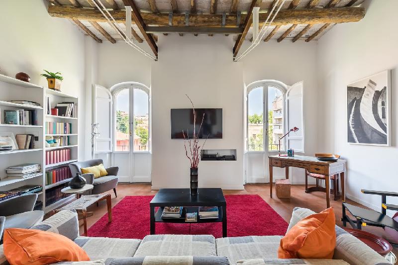 Trastevere charming penthouse - image 7