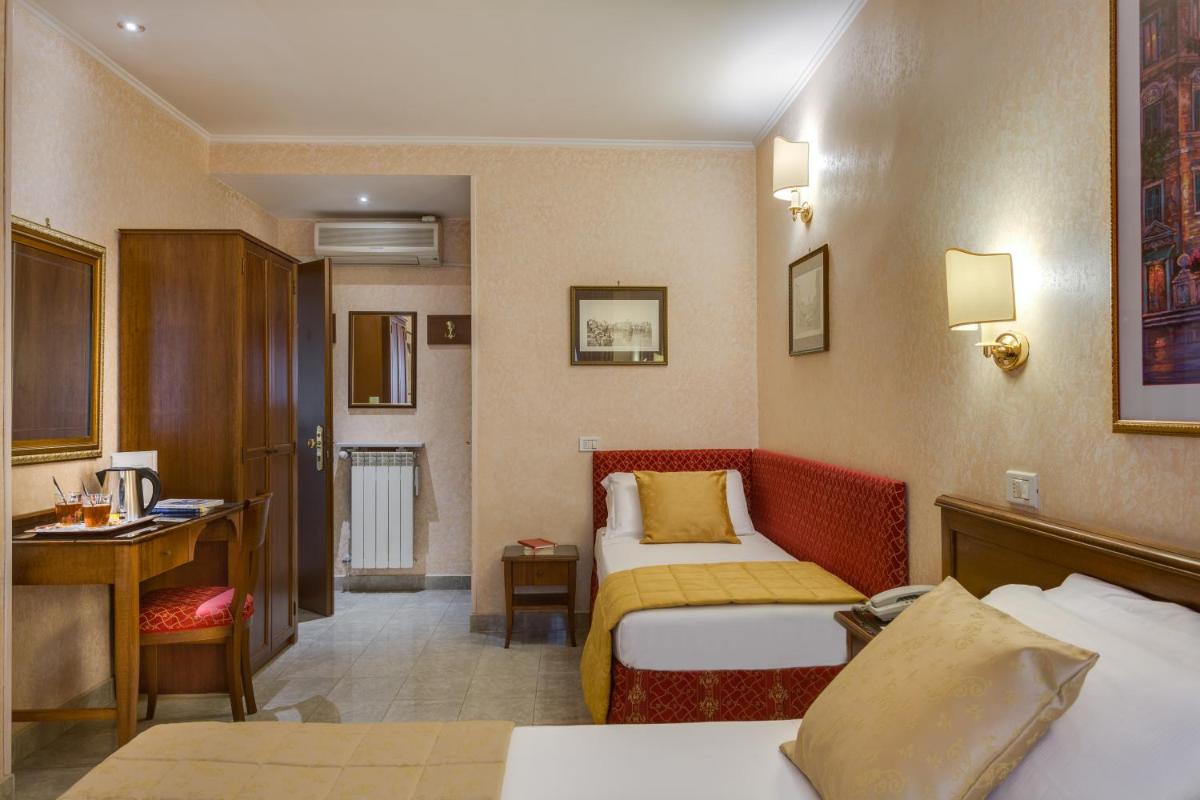 Hotel Silla - image 3