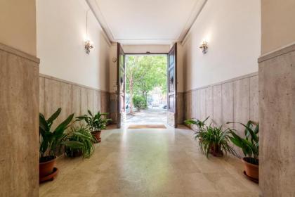 Piazza San Cosimato & Trastevere Apartment - image 2