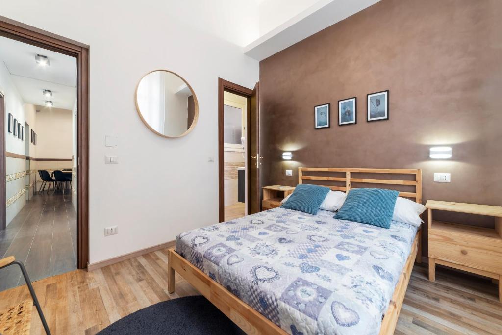 Roma Termini Big Apartment - image 7