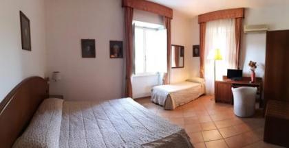 Comfort Rooms Villa Gaia Tor Vergata - image 18