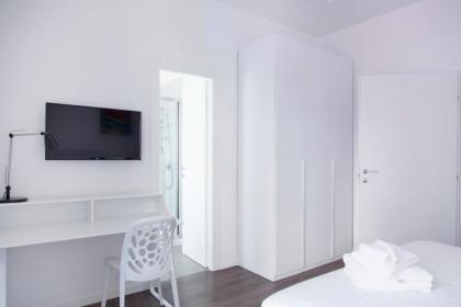 EMA FLAT in Trastevere - image 14