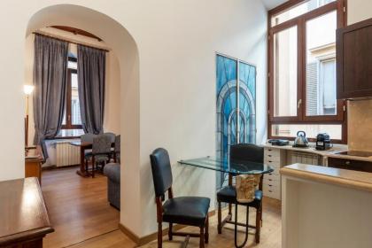 Piazza di Spagna Elegant Apartment - image 10