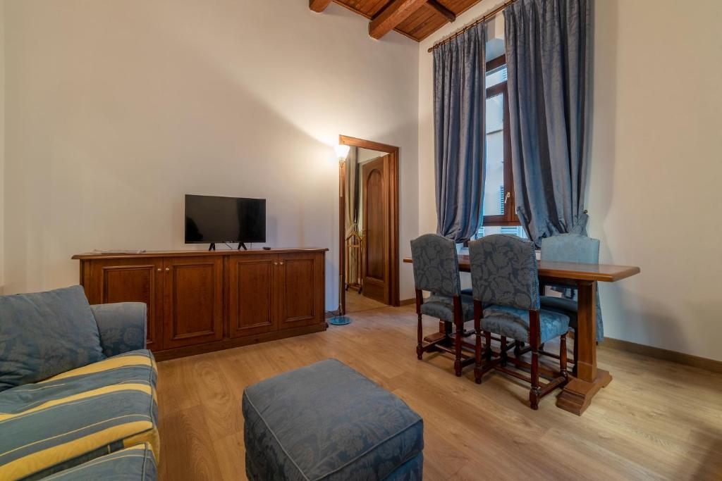 Piazza di Spagna Elegant Apartment - image 6