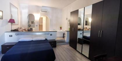 TIBERINA APARTMENTS - ROME TRASTEVERE Rome