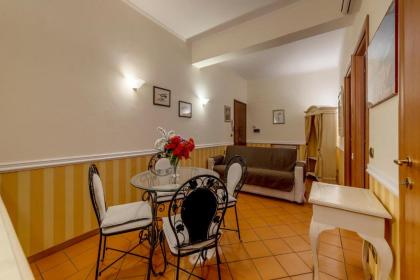 San Pietro Cozy Apartment with Terrace! - image 8