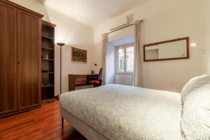 San Lorenzo Cozy and Comfortable Flat - image 19