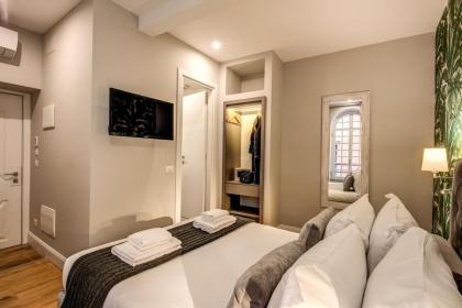 Vite 21 Luxury Room - image 4