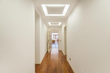 EUR Luminous and Large Family Terrace Apartment - image 14