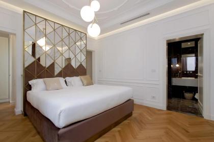 Domna Luxury Suites - image 2