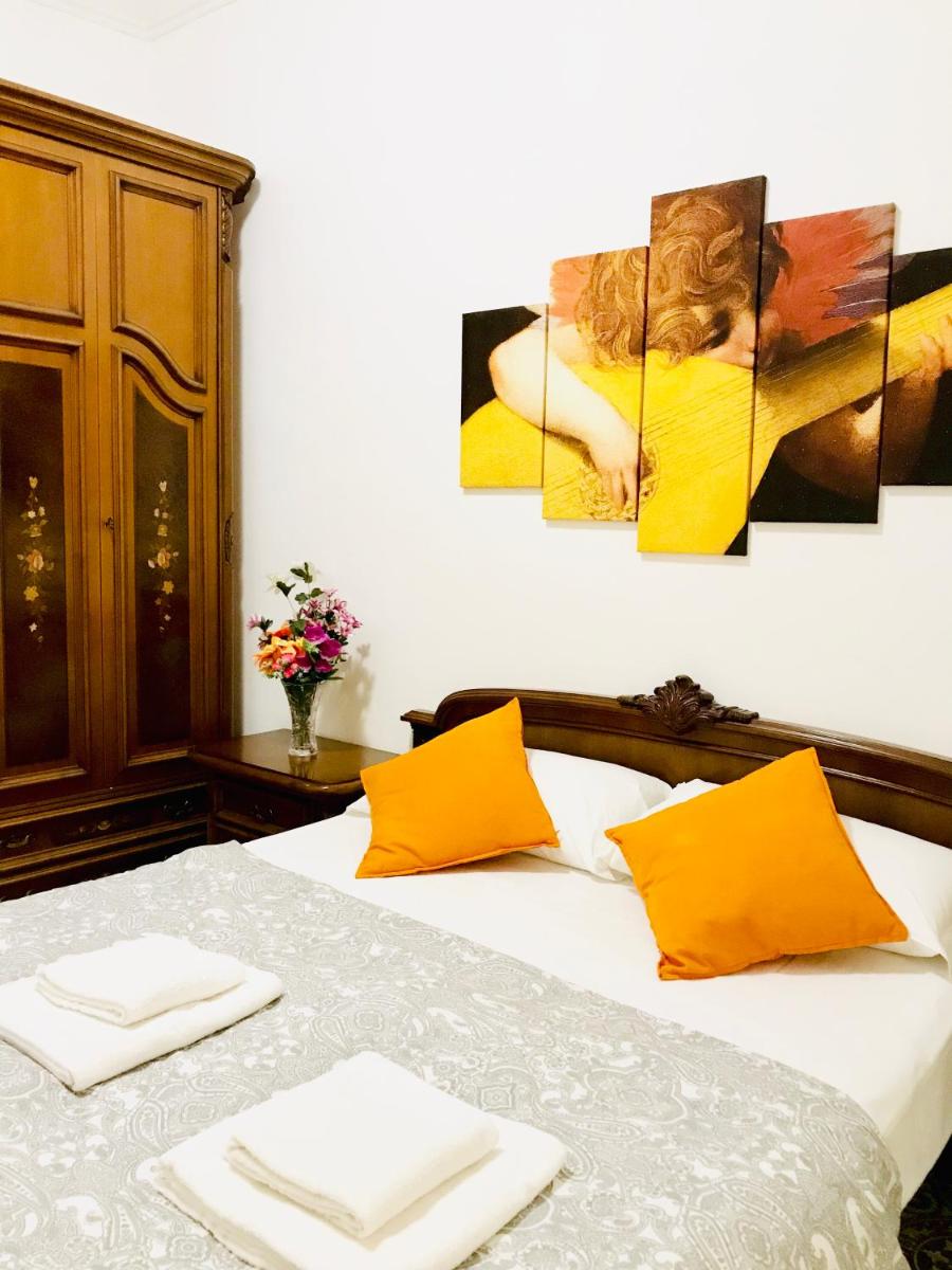 Stunning 4 Room Apartment in Rome - main image