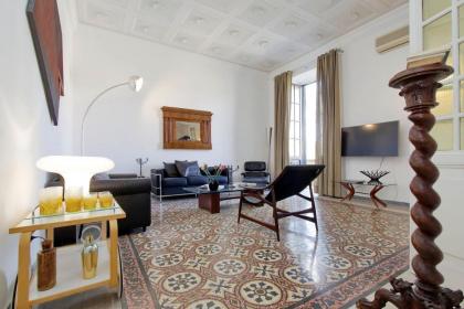 Tiberina Spacious Apartment - image 11