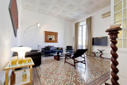 Tiberina Spacious Apartment - image 9