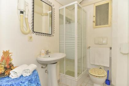 Trani B&T Rooms - image 12