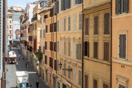 Spanish Steps Exclusive Rental in Rome - image 15