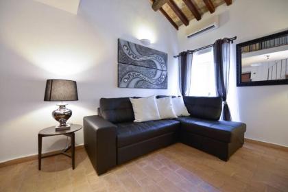 Ibernesi - Charming apartment at the Roman Forums - image 2