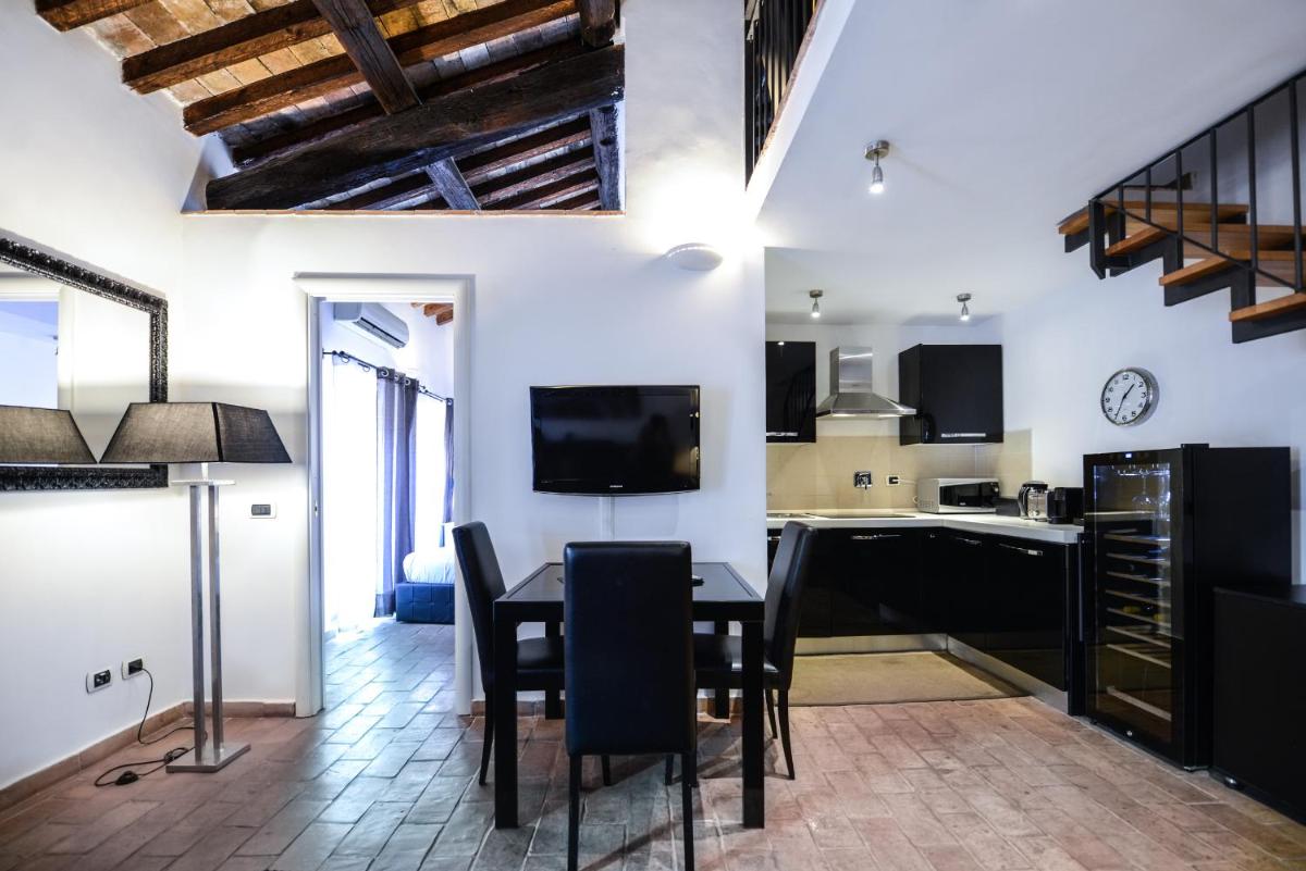 Ibernesi - Charming apartment at the Roman Forums - image 7