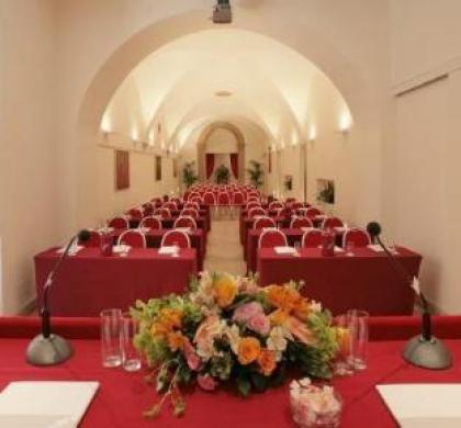 Nazionale Roma Hotel & Conference Center - image 2