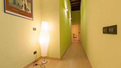 Trevi Colour- Rental in Rome - image 12