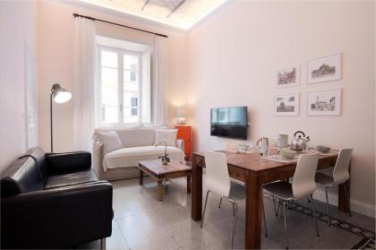 Visconti Apartment Prati - image 15