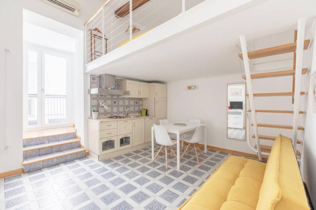 iFlat Yellow Monti Studio Apartment - image 7