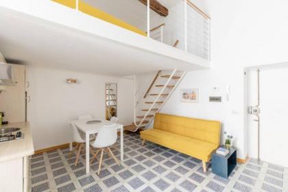 iFlat Yellow Monti Studio Apartment - image 9