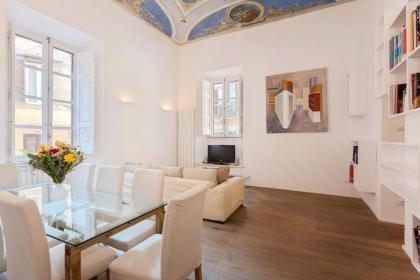 Rome As You Feel - Fontanella Borghese Luxury Apartment - image 2