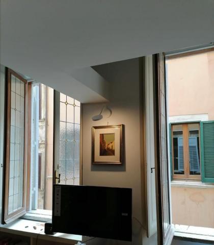 Vatican's Dreamy Loft - image 18