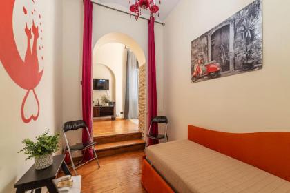 Piazza Navona Penthouse - image 16