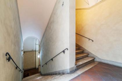 Piazza Navona Penthouse - image 8