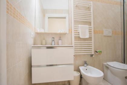 Francy Guest House - image 5