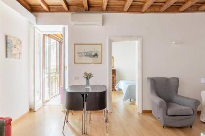 iFlat Via del Corso Elegant Apartment - image 6