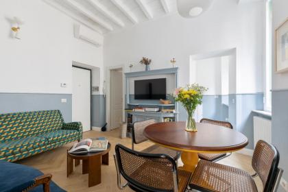 Rome As You Feel - Iconic Monti Design Apartment - image 12