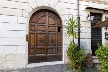 Trastevere Apartment - image 16