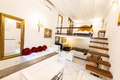 Trastevere Apartment - image 9