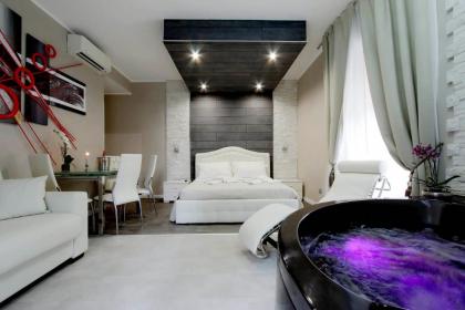 Suite Paradise Rome - image 1