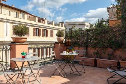 Rome As You Feel - Penthouse Apartment with Terrace on Spanish Steps - image 13