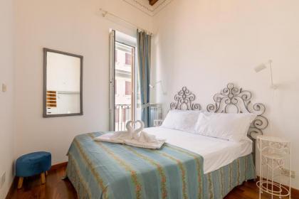 Rome As You Feel - Penthouse Apartment with Terrace on Spanish Steps - image 3