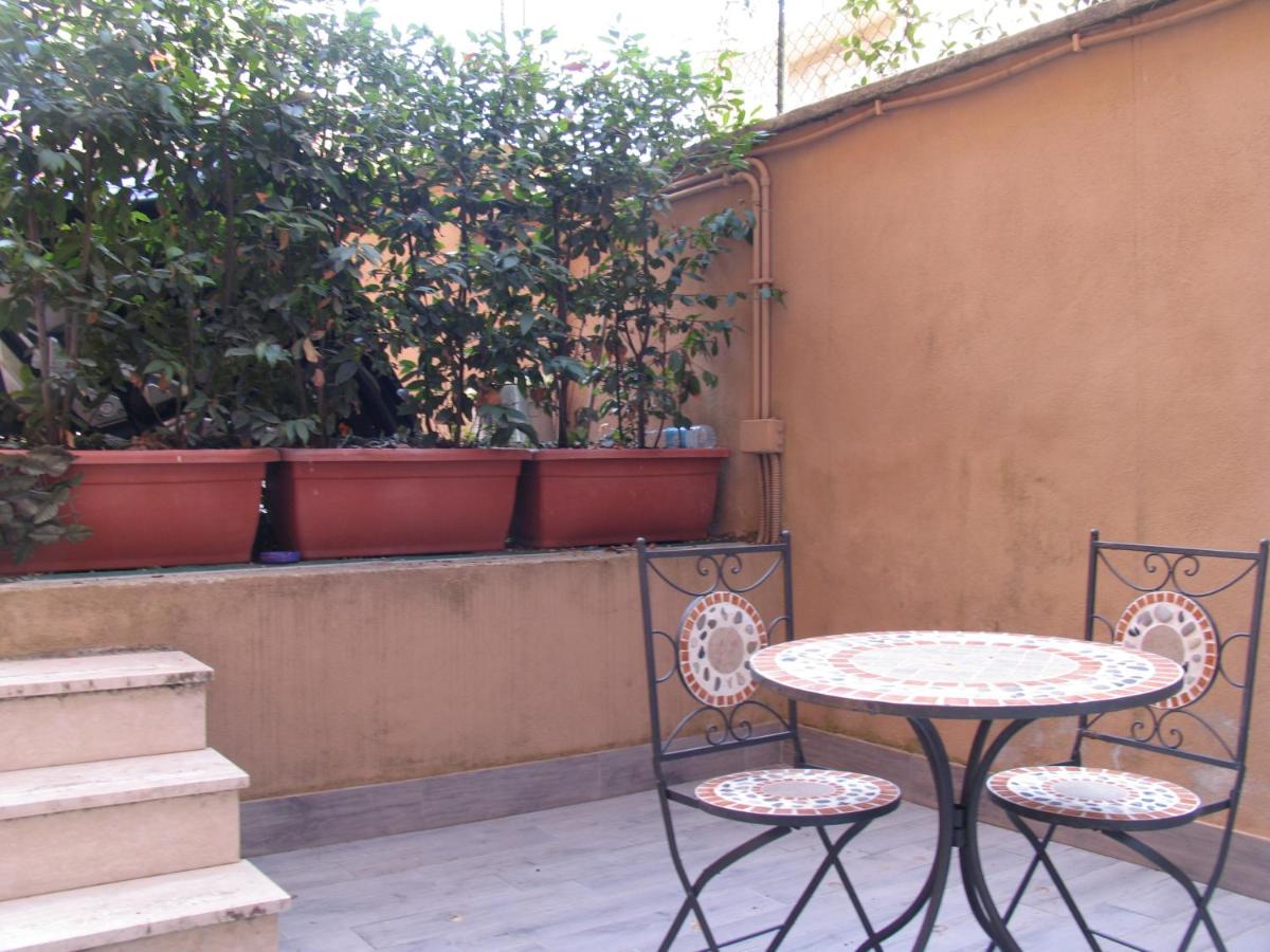 Guest House Piazza Bologna - image 2